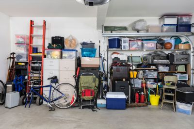 Improve the Appearance of Your Home with Decluttering Service!